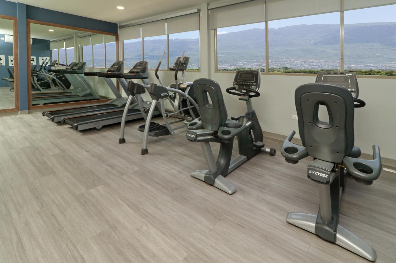 Wyndham Garden Monterrey Valle Real Exterior photo