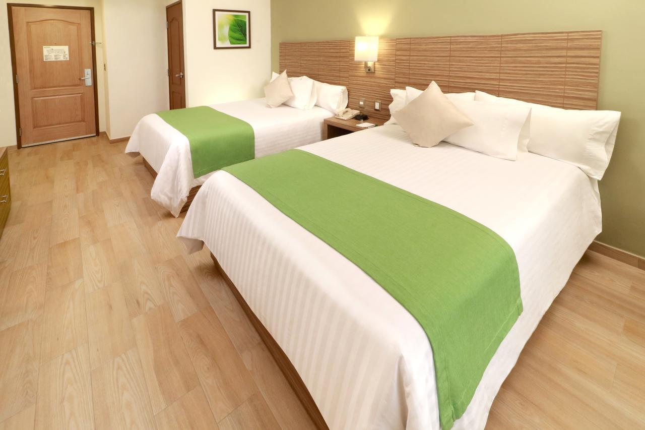 Wyndham Garden Monterrey Valle Real Exterior photo